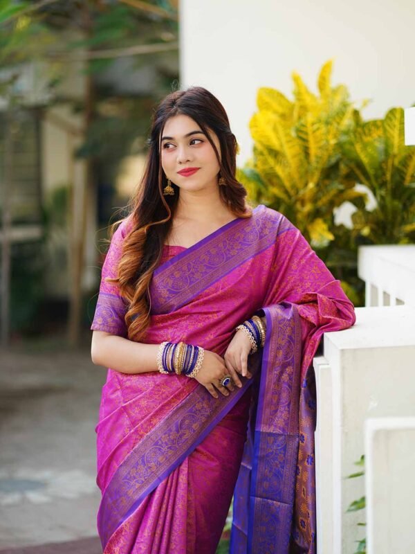 রঙিন সাজে প্রিয়জন