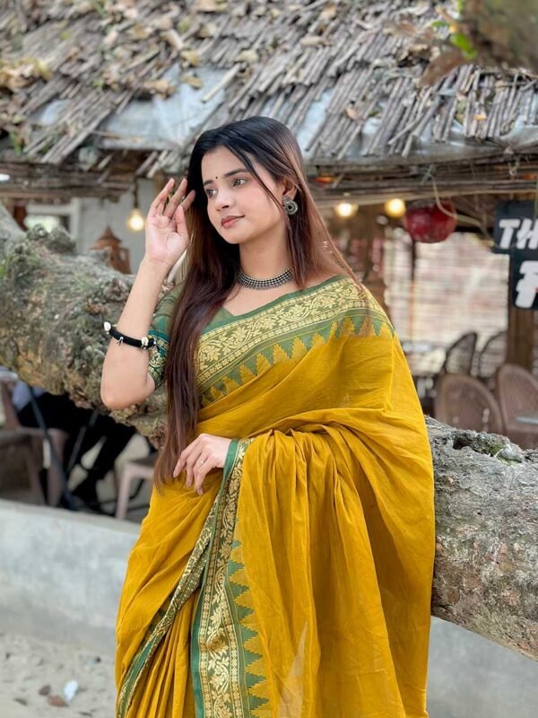 মধুকিরণ সুতি শাড়ি